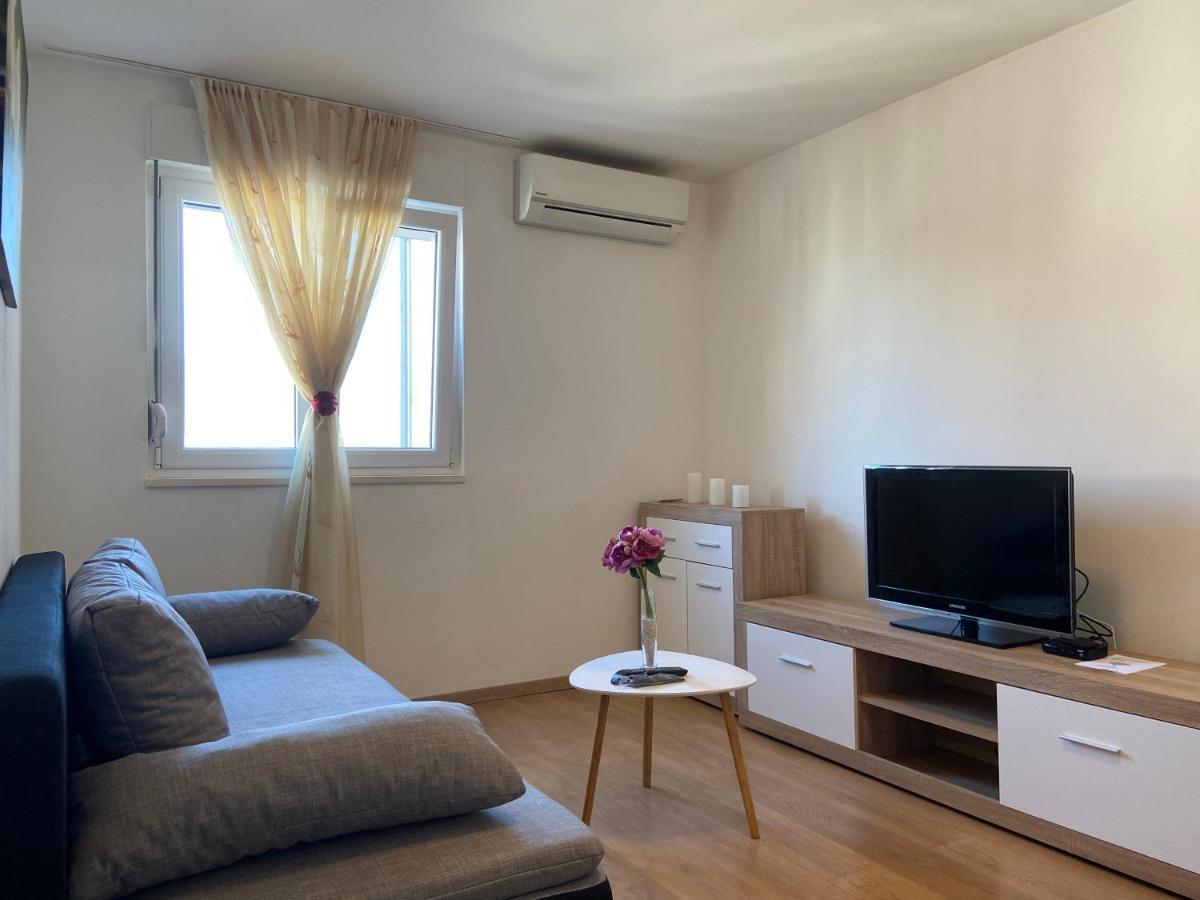 Apartment Sucidar Spalato Esterno foto
